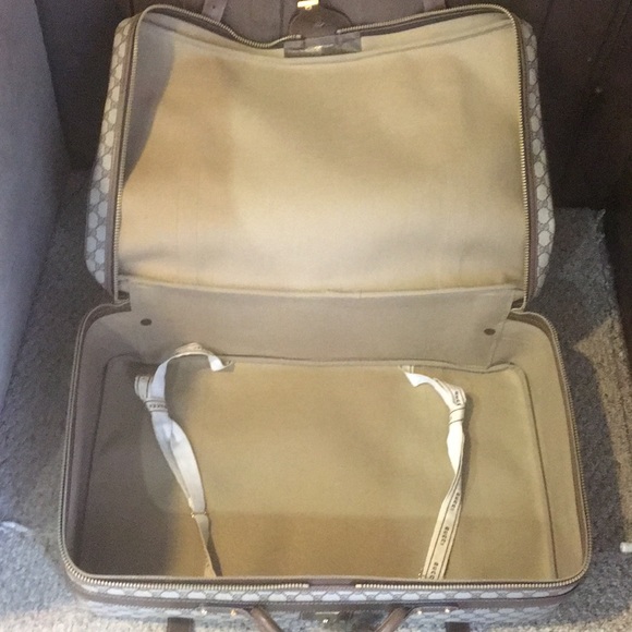 GUCCI LUGGAGE 100% authentic - Picture 6 of 8